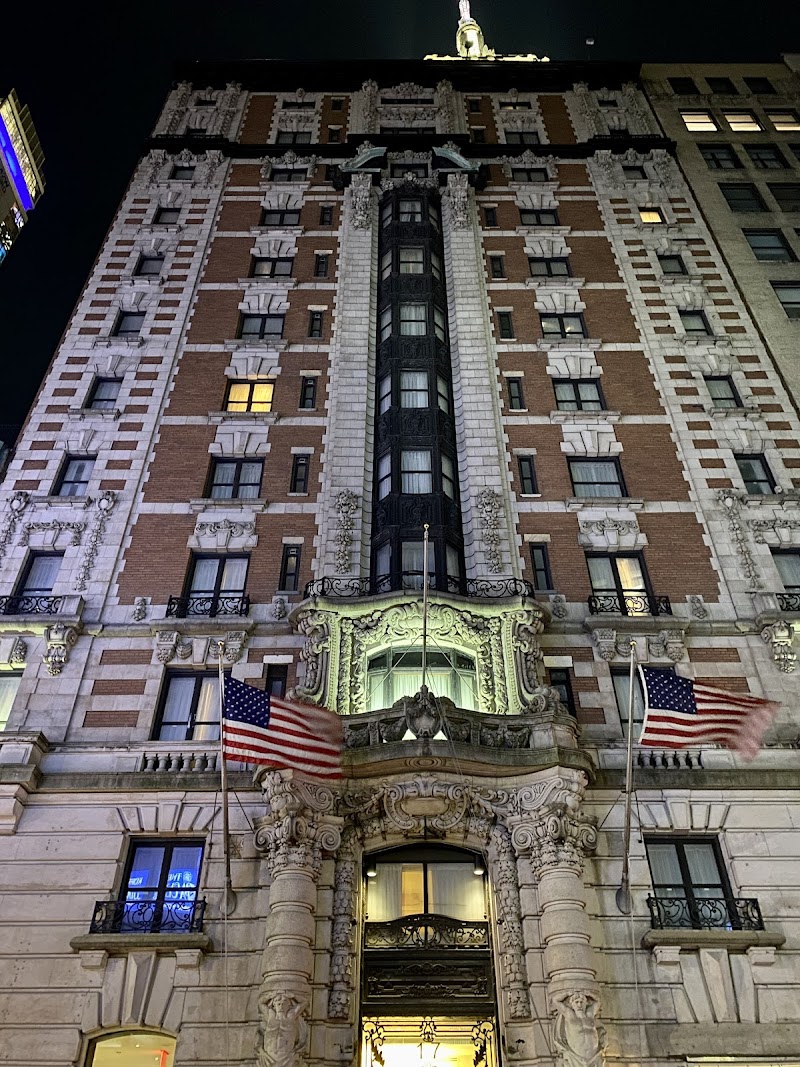 The Hotel at Fifth Avenue photo 4
