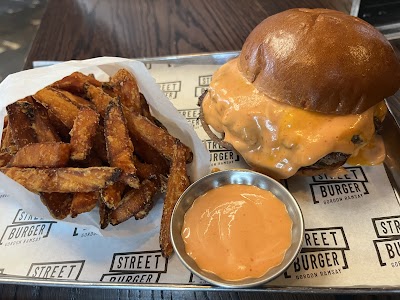 Gordon Ramsay Street Burger - Charing Cross Road photo 4