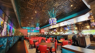 Pembroke Gardens photo 4