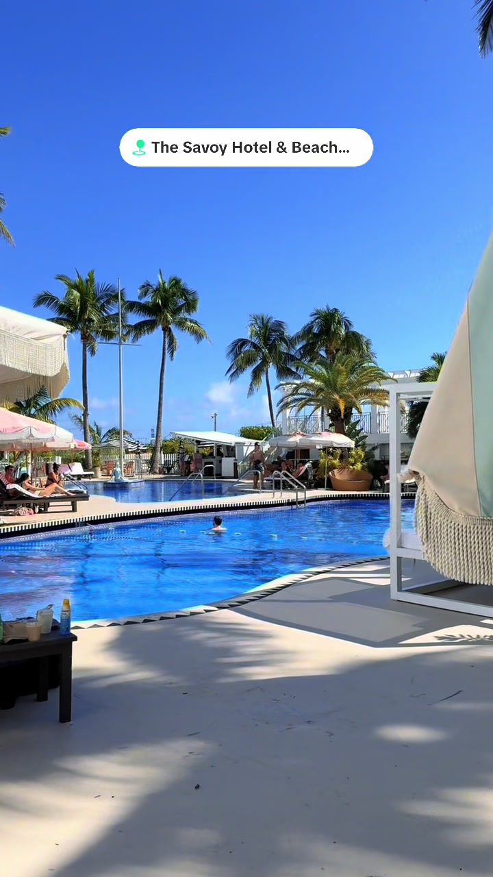 A little resort day at The Savoy 🏖️ #resortpass #thesavoyhotelmiami #thesavoyhotel #miamibeach #hotelinmiami 