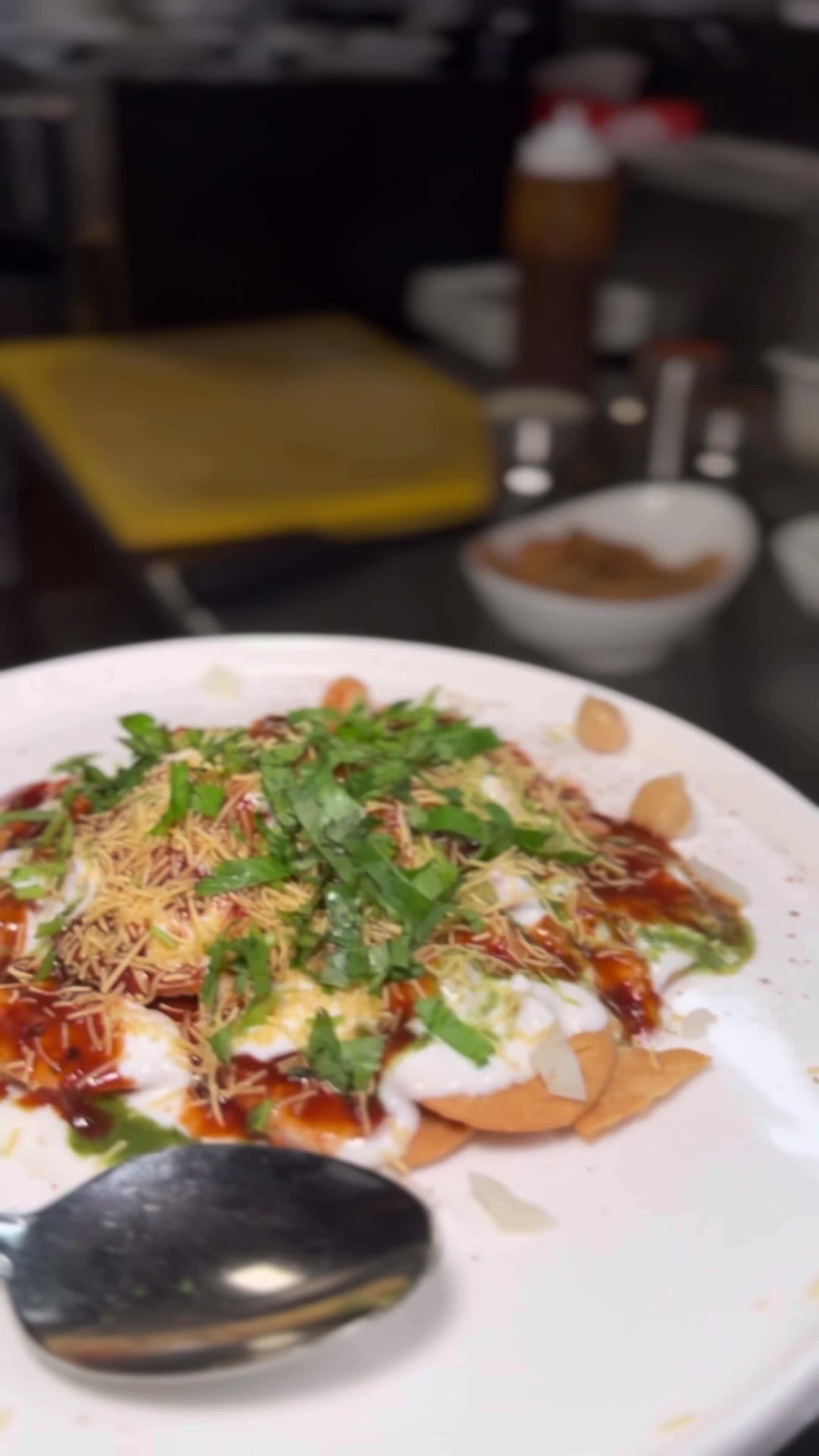Come with us to make our signature Aloo Papri Chaat  - with Wheat crisps topped with chick peas, potatoes, yogurt, roasted cumin, mint and tamarind chutneys.
.
📍Benares Tribeca : Make your reservations using Resy, Google Reservations or The Scene
.
Hours: 11am - 10:30pm Daily
.
#indianfood #indian #food #indianrestaurant #recipe #cooking #chaat #nyc #restaurant 