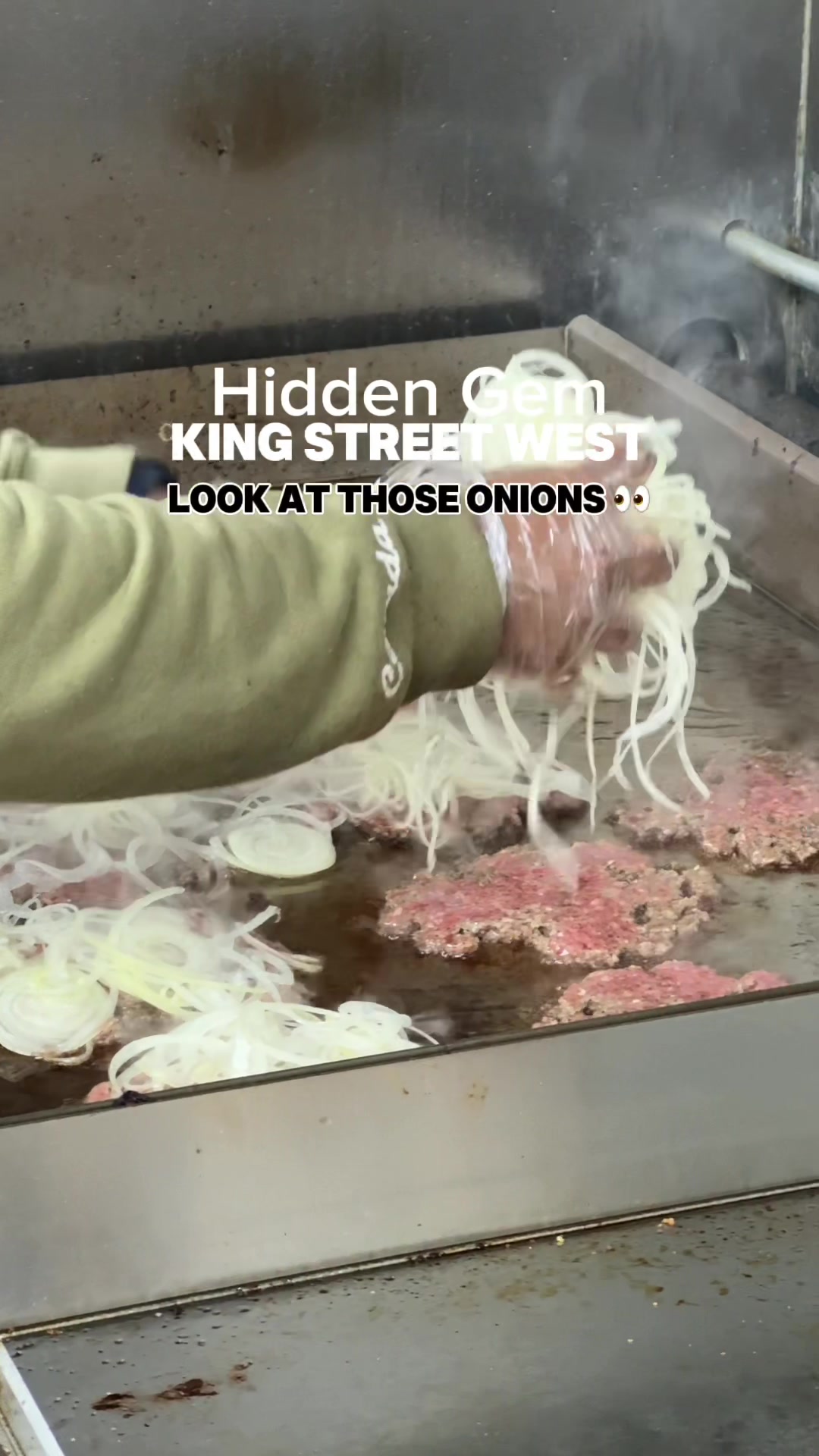 Add this burger spot to your list ASAP #toronto #torontoeats #kingstreet #kingstreetwest #cheapeats #burgers #bestburger