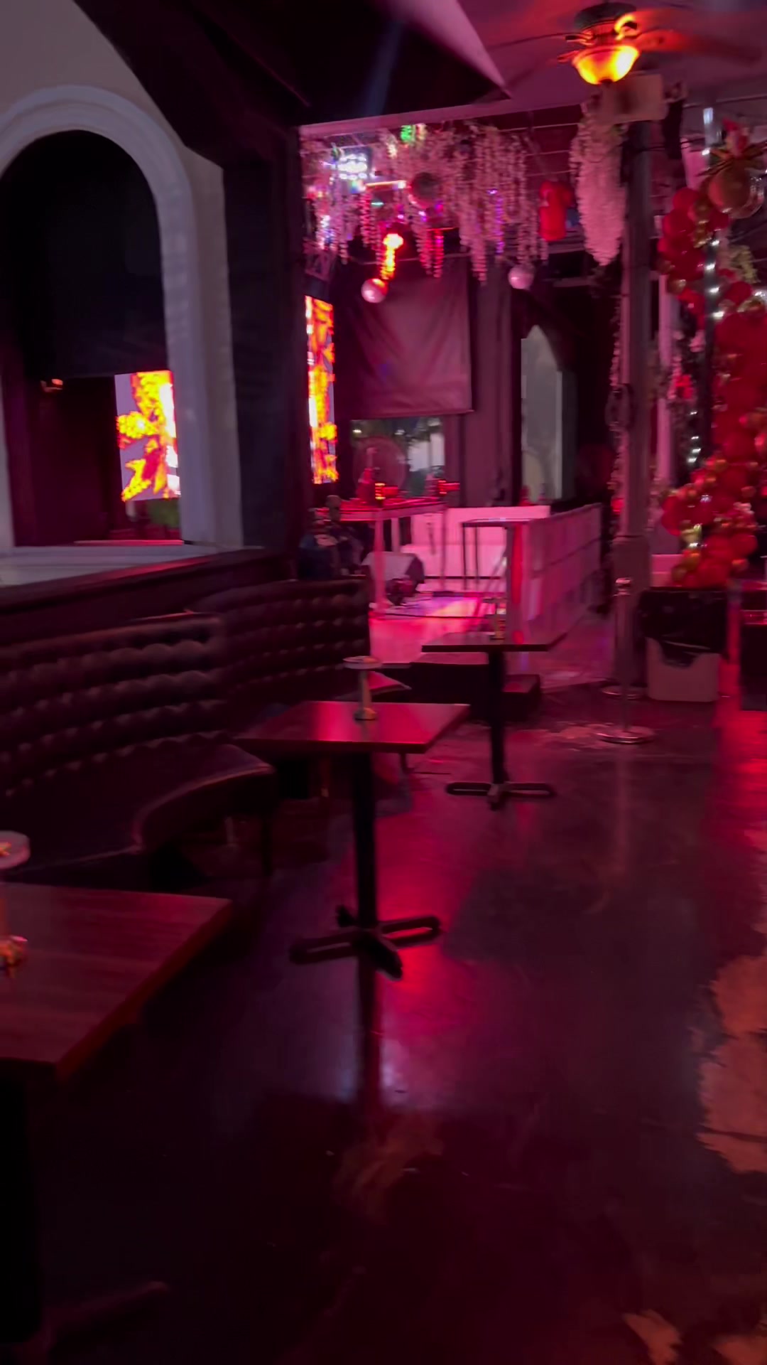 Each & Every Saturday ‼️
Happy Hour Vibes Right At Le Terrace Rooftop Restaurant & Lounge ✨
• Grab A Drink 🥃 
• Catch A Bite 🥘 
• Exhale Some 🌬️ 
We Got All The Games Streaming: College Football 🏈 College Basketball 🏀 NFL & NBA On The Big Screen 📺 
#southfloridarestaurants 
#thingstodoinbroward 
#rooftopbar 
#caribbeanfood 
#terracerooftoplounge 