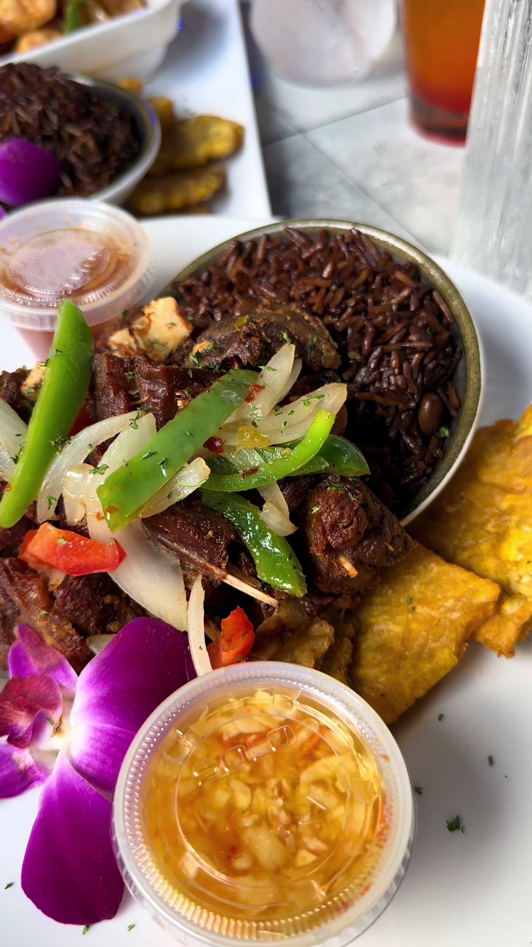 Ever Been Drunk In Love? 😍🤫
• 
Well This Valentines Day Week, Here At Le Terrace Restaurant & Lounge, We Got You Covered 😉 
• 
Introducing Our “Jerk Hennessy” Ultimate Wing Combo 🥃. The Ultimate Balance Between Flavor 😋 & Savor 🤭. 
• 
Feel Free To Dine In, Take Out, Or DoorDash/UberEats. We’ve Got You’ve Covered 🔥
#caribbeanfood 
#HookahLounge 
#RooftopVibes 
#miamifood 
#fortlauderdalefoodies 