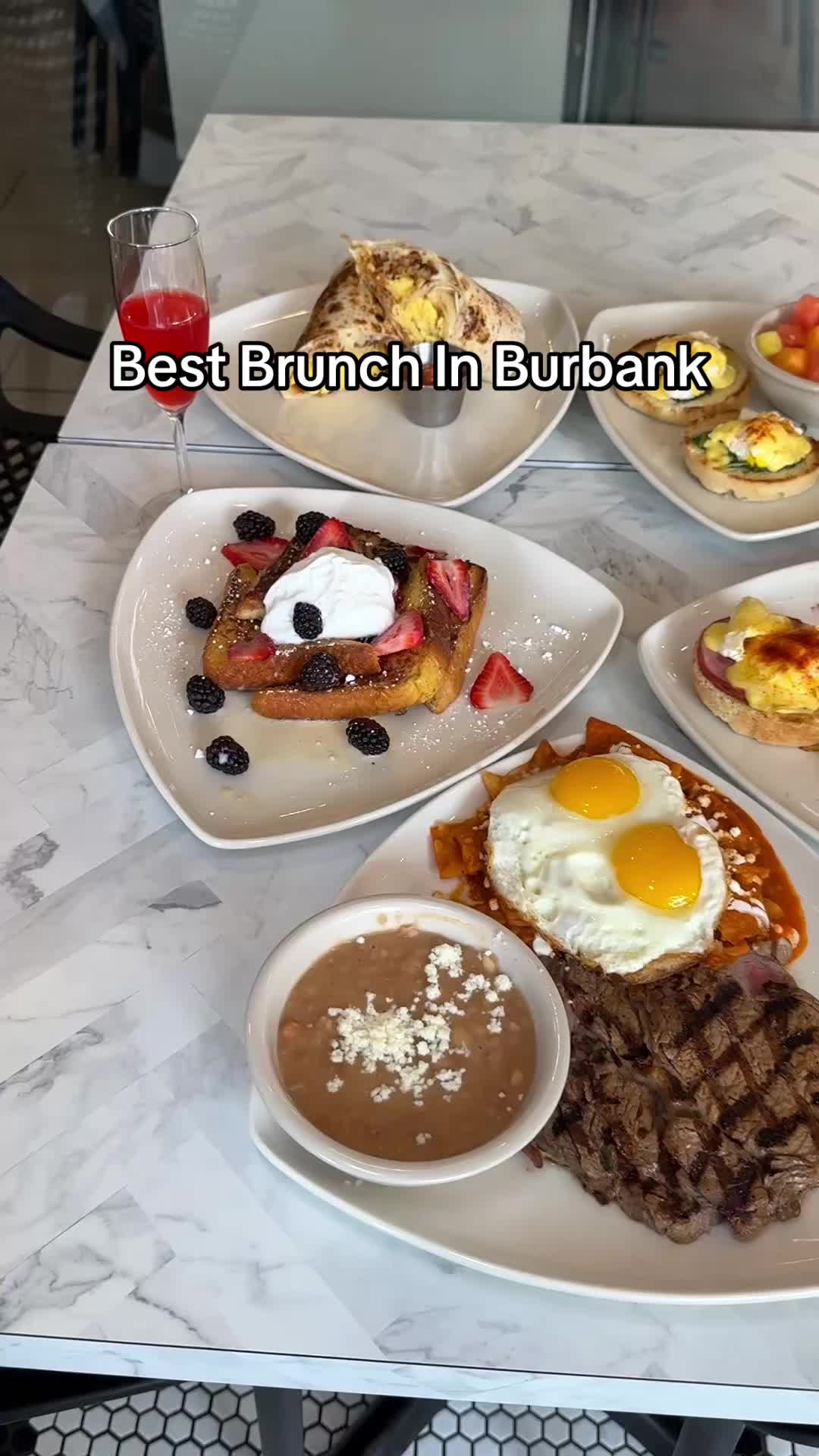 Are you coming for brunch this weekend ☺️

#Burbank #WildCarvery #goodfoodgoodmood #weekendvibe #brunchideas 