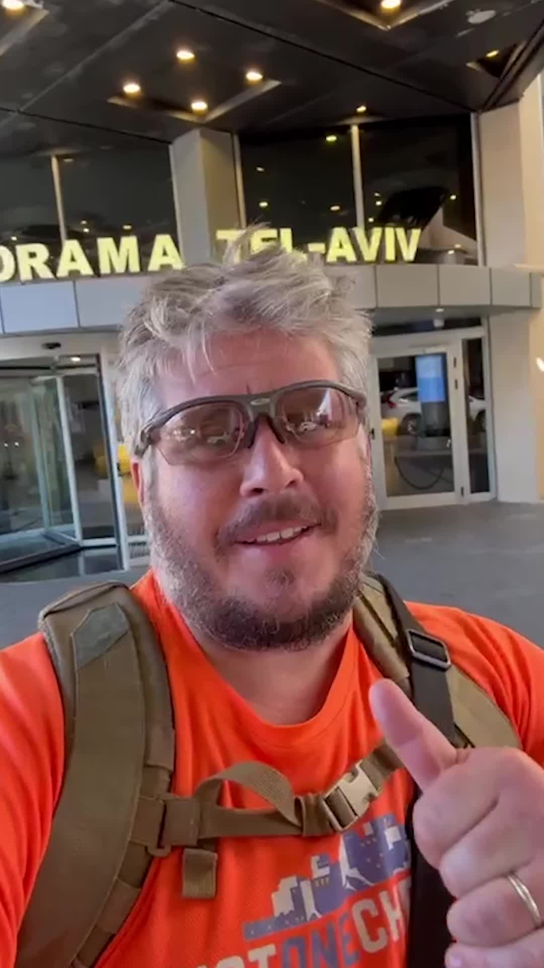 We cleared out an entire hotel! Thank you, the Dan Panorama Hotel, for donating all its hotel contents during renovations to the Just One Chesed Center. Your incredible generosity is helping us support countless families in need across Israel. 🇮🇱❤️