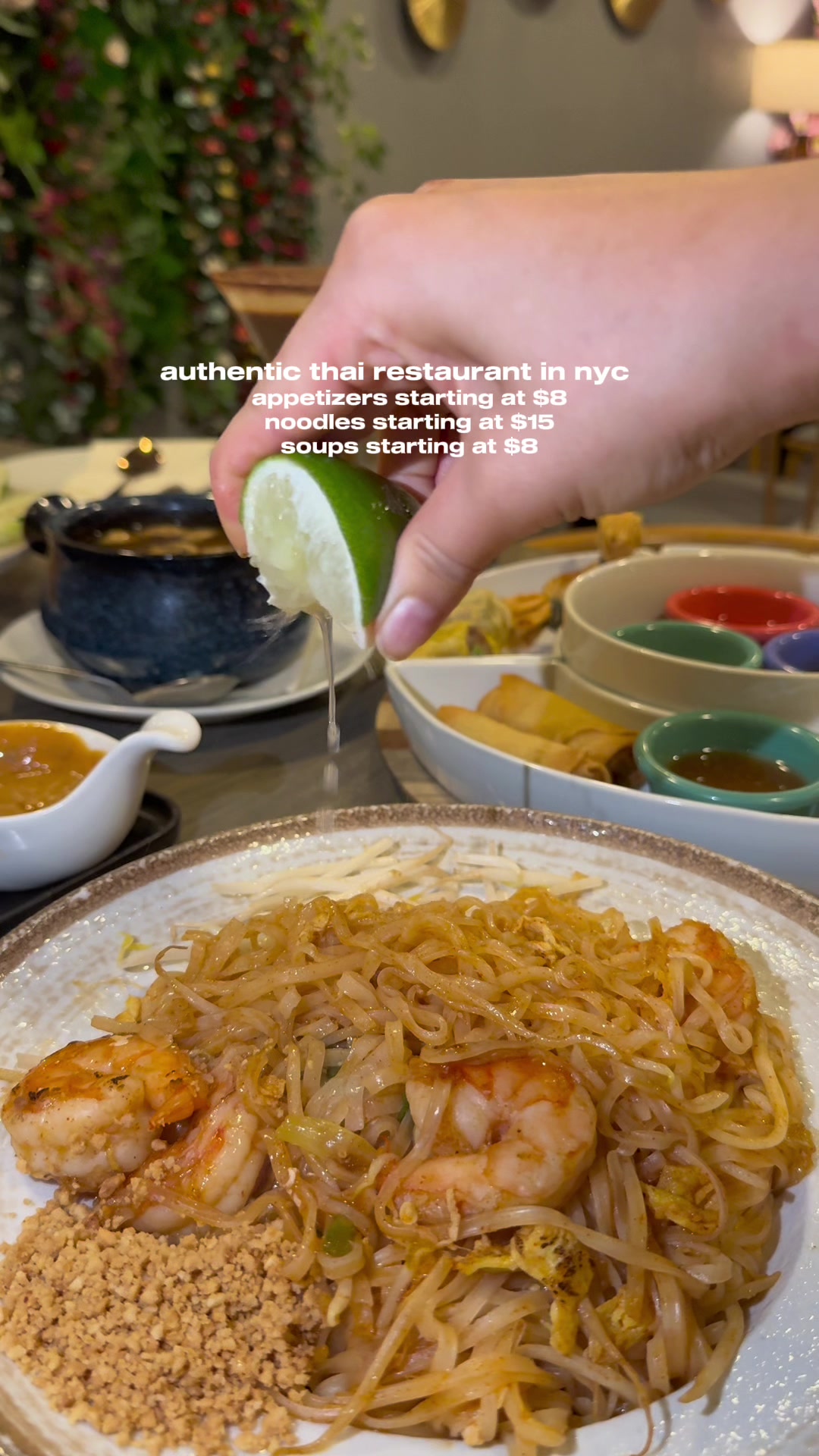 Best thai deal !! 

📍 Hey Thai 
127 John St, New York, NY 10038
——
Most affordable thai food in nyc with appetizers and soups starting at just $8! Noodles starting at $15!! This is such a great deal. The portions are huge and the food is so 😋 yummy 
——
#nyc #nycrestaurants #thai #fidi 