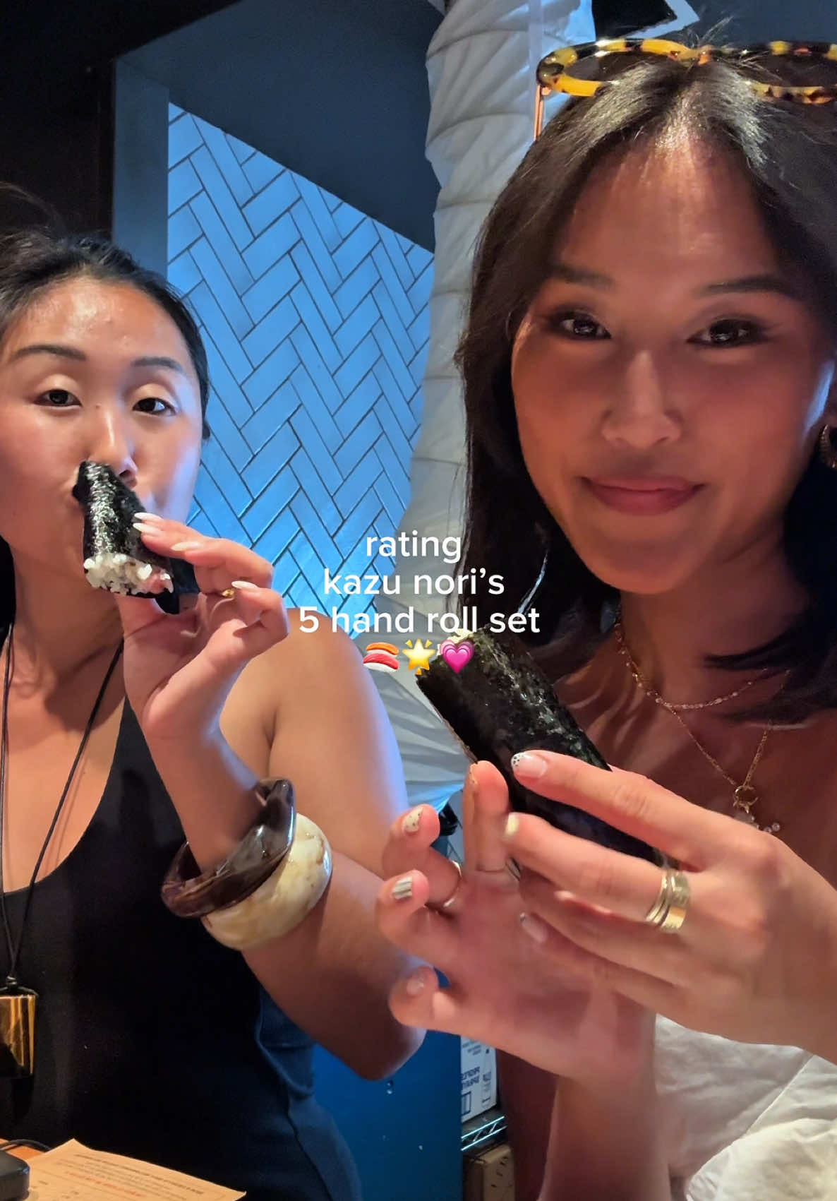 but the best thing about this is the price🤭 all 5 hand rolls for $25!! 

📍 kazu nori 

#kazunori #handrolls #laeats #losangelesfood #sushiroll @rachel 