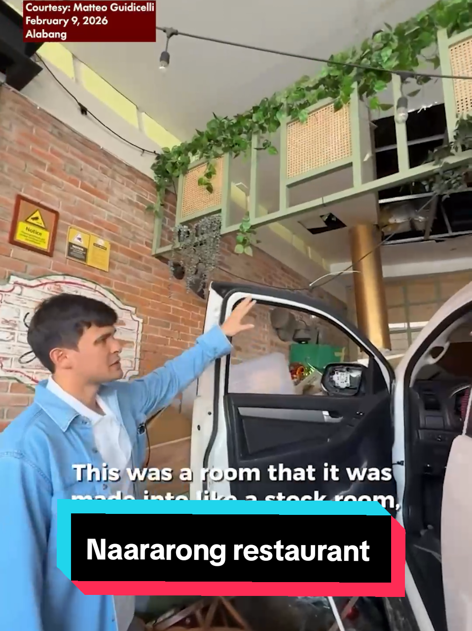 NABANGGANG RESTAURANT NI MATTEO

Ipinakita ng aktor na si Matteo Guidicelli ang sira-sirang al fresco area ng kanyang restaurant sa Alabang. Sa video post ng aktor, kitang nasa loob pa ang sasakyang nagdire-diretso sa naturang outdoor dining section.

Nangyari ang insidente pasado 4 p.m. nitong Feb. 8, na naging dahilan din ng pansamantalang pagsasara ng nasabing kainan.
