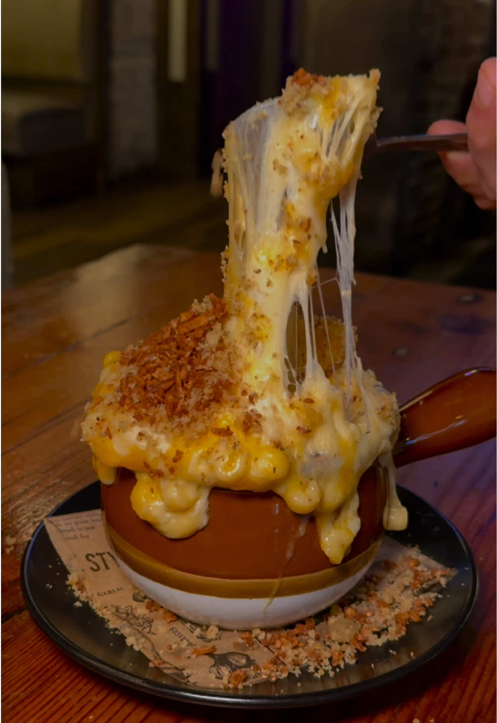 We’ve got a new menu and NEW Mac & Cheese at The Malt House! 🧀🚨

Our mac & cheese is made with ditalini pasta in a garlicky sauce featuring cheddar, monterey jack, cream, and melty chihuahua cheese. Topped with crispy garlic chips + house breadcrumbs for the perfect crunch. 🙌

This one is unforgettable and perfect for these upcoming cozy fall months… Only at The Malt House, Greenwich Village

#macandcheese #themalthousegreenwichvillage #themalthouse #nyc #newyorkcity #bestmacandcheese #bar #resturant #chefspecial #foodnyc #foodie #fall #cocktails #happyhournyc #happyhour #beer #greenwichvillage 