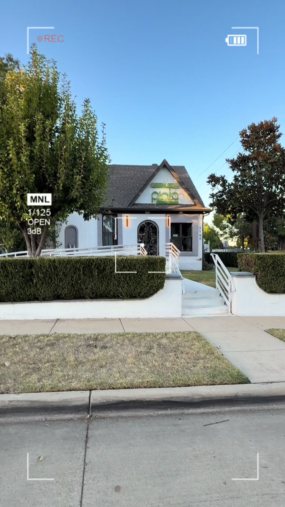 Happiness is finding a cozy new Italian restaurant — Piola🇮🇹🍝 From the first bite to the last sip, Piola delivers pure happiness. #HiltonHappiness #PiolaItalianRestaurant