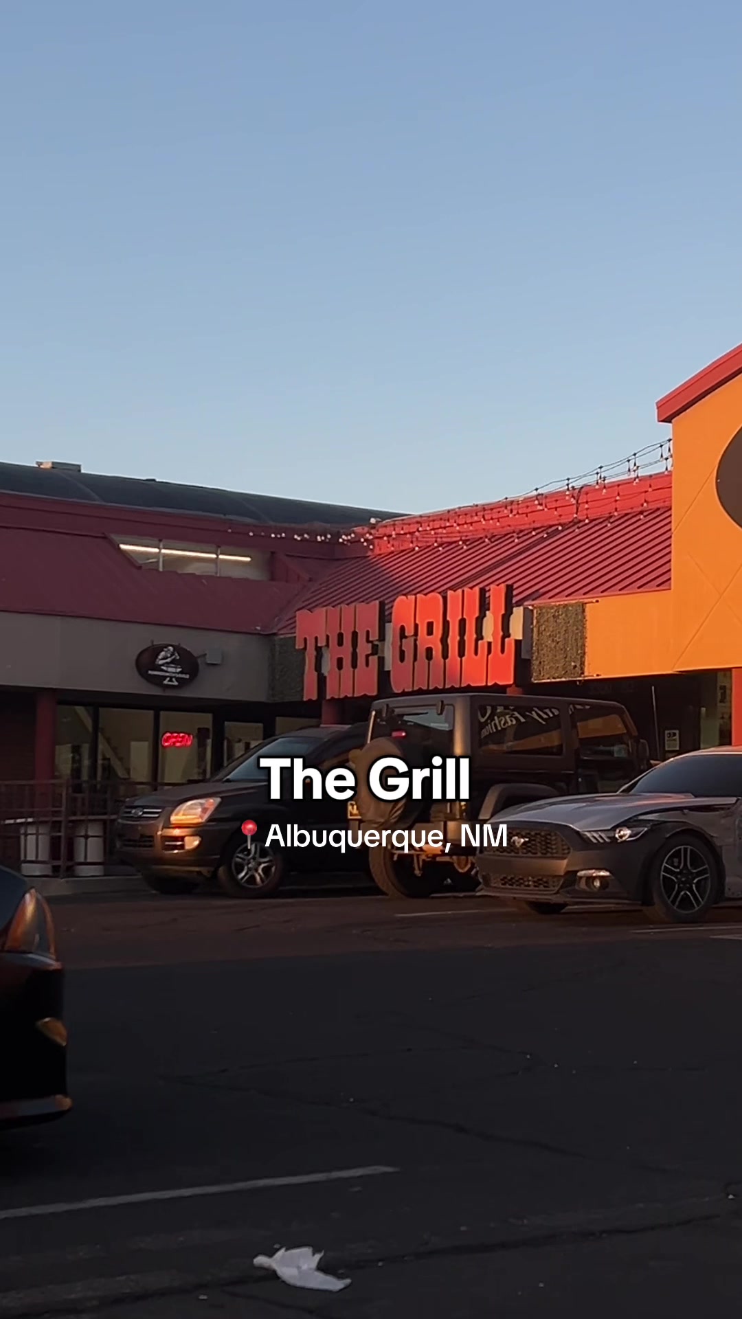 📍 The Grill 🍔🍟🥩🍗
• Best burgers!
• Albuquerque, NM
3300 San Mateo Blvd NE
#albuquerque #local #PlacesToVisit #placestoeat #food
