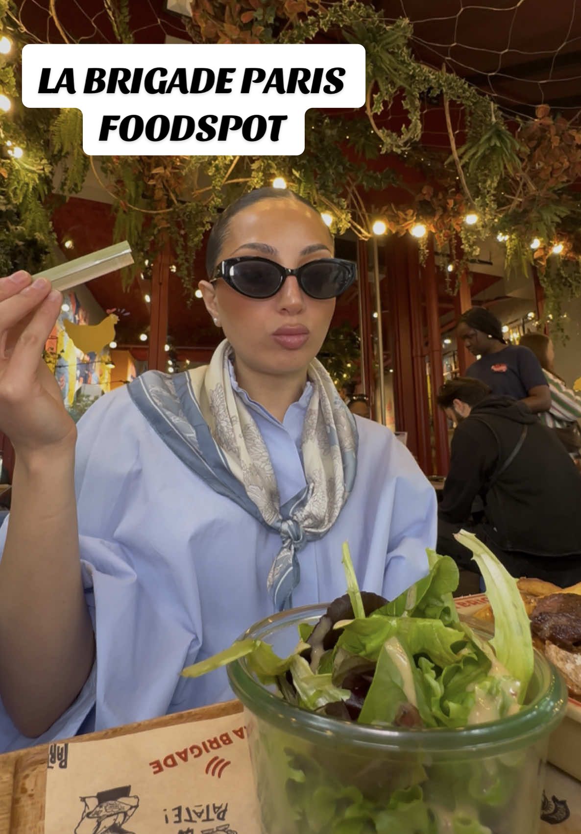 Insta: tumaslifee | tuma.kitchen 
#labrigadeparis #parisfoodspots @La Brigade #foodhotspotparis #parisfoodspotempfehlung #parisempfehlung #essen #tastetest #asmr #foodtok #foodvlog #parisspots #spotsinparis 