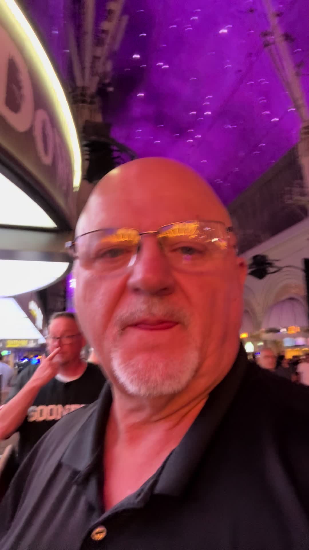 Joe with @cruisingforjackpots is in Las Vegas!#slots #lasvegas #fremontstreetexperience 