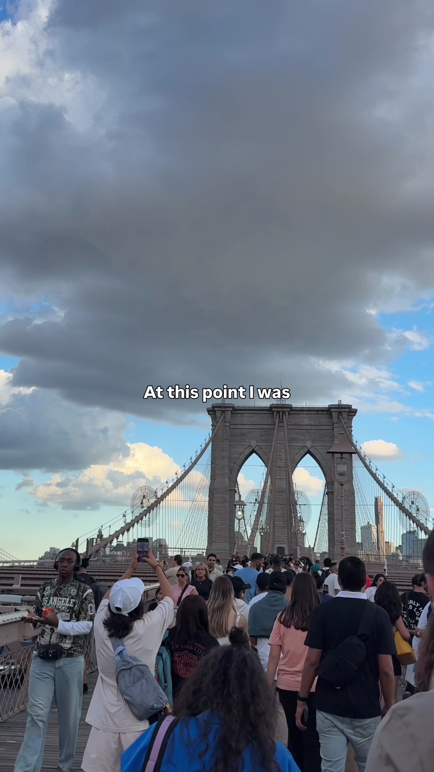 will walk across the brooklyn bridge to get @honeygrow 