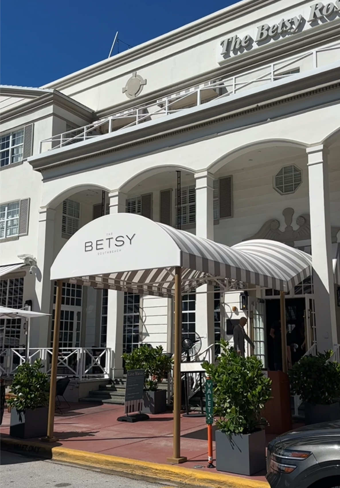 located on Ocean Drive behind the Miami Beach Historic Art Deco District, seamlessly integrating history and modernity 🤍 a beautiful stay at #thebetsyhotel #miamibeach #getaway 