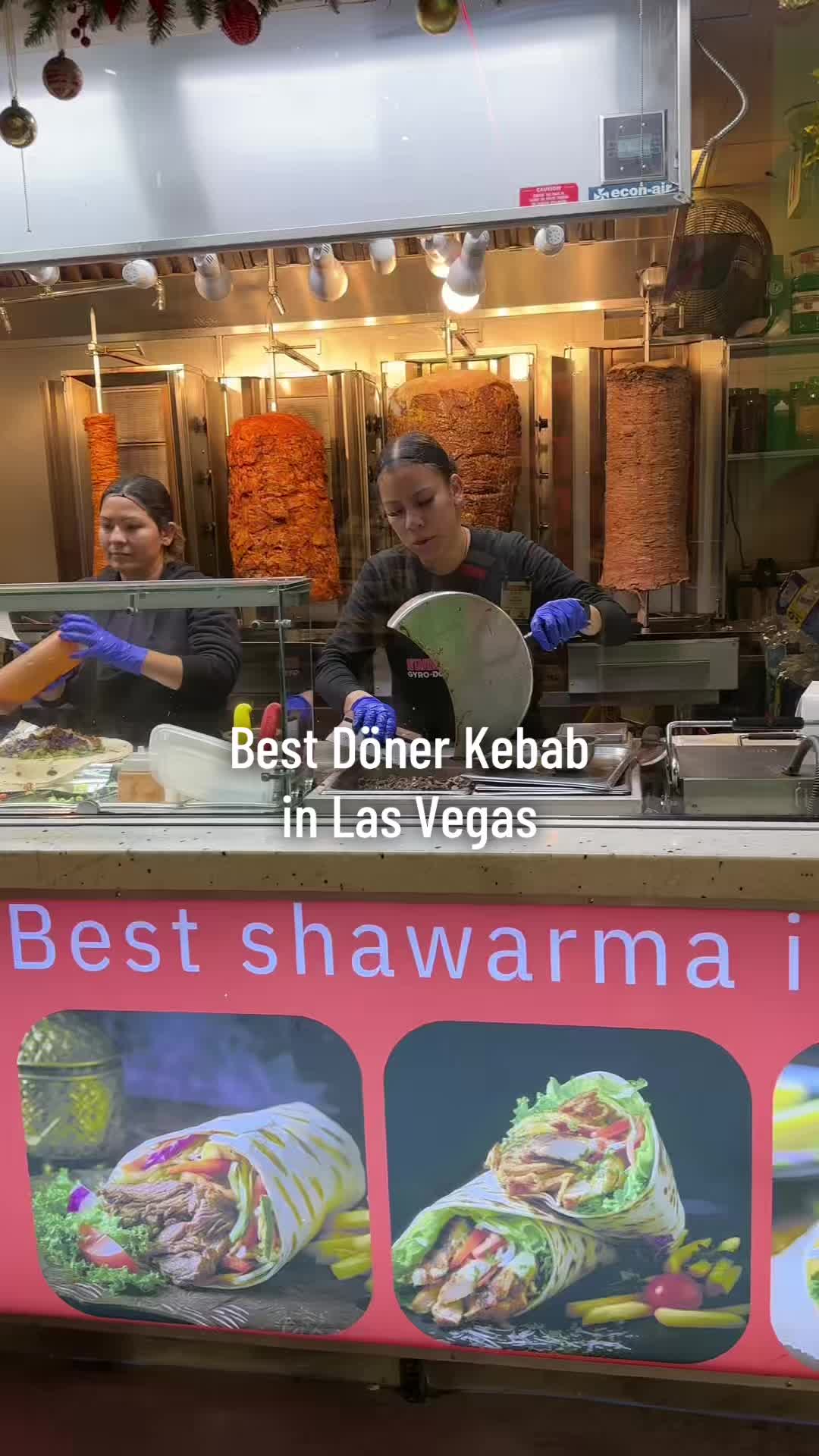 We found this place purely from the smell, it smelt sooo good and we had to find out where it was coming from!!

10/10 recommend, it’s located inbetween the horseshoe casino and flamingo casino on the Las Vegas strip! 

#turkishfood #turkishkebab #donerkebab #dinnertime #dinnertimetiktok 