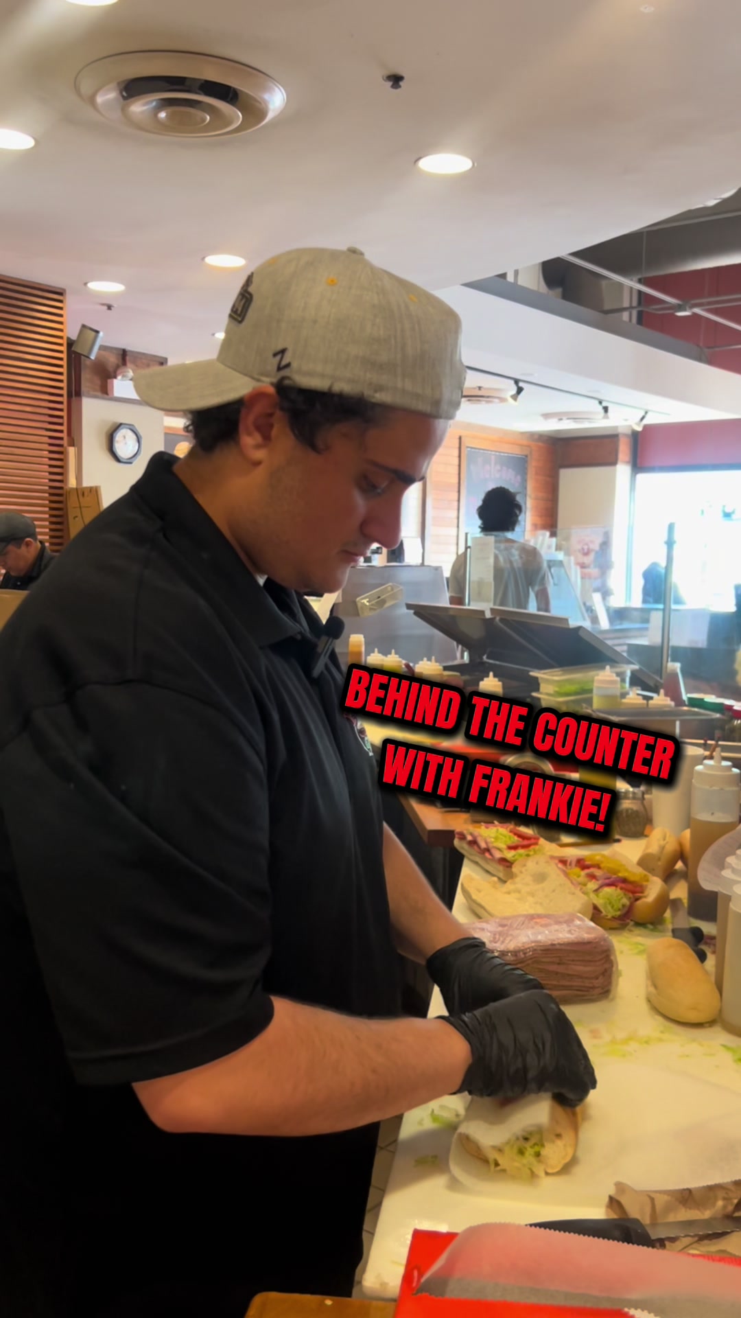 Lunch rush? More like meet-and-greet. Frankie’s back behind the counter—come grab a sub and maybe a selfie. 📸🥪
#chicago #michiganave #chicagosubs #fontanossubs #chicagofood #chicagoitalian #chicagosmallbusiness #chicagotiktok #chicagoeats #chicagosbest #chicagoexplore