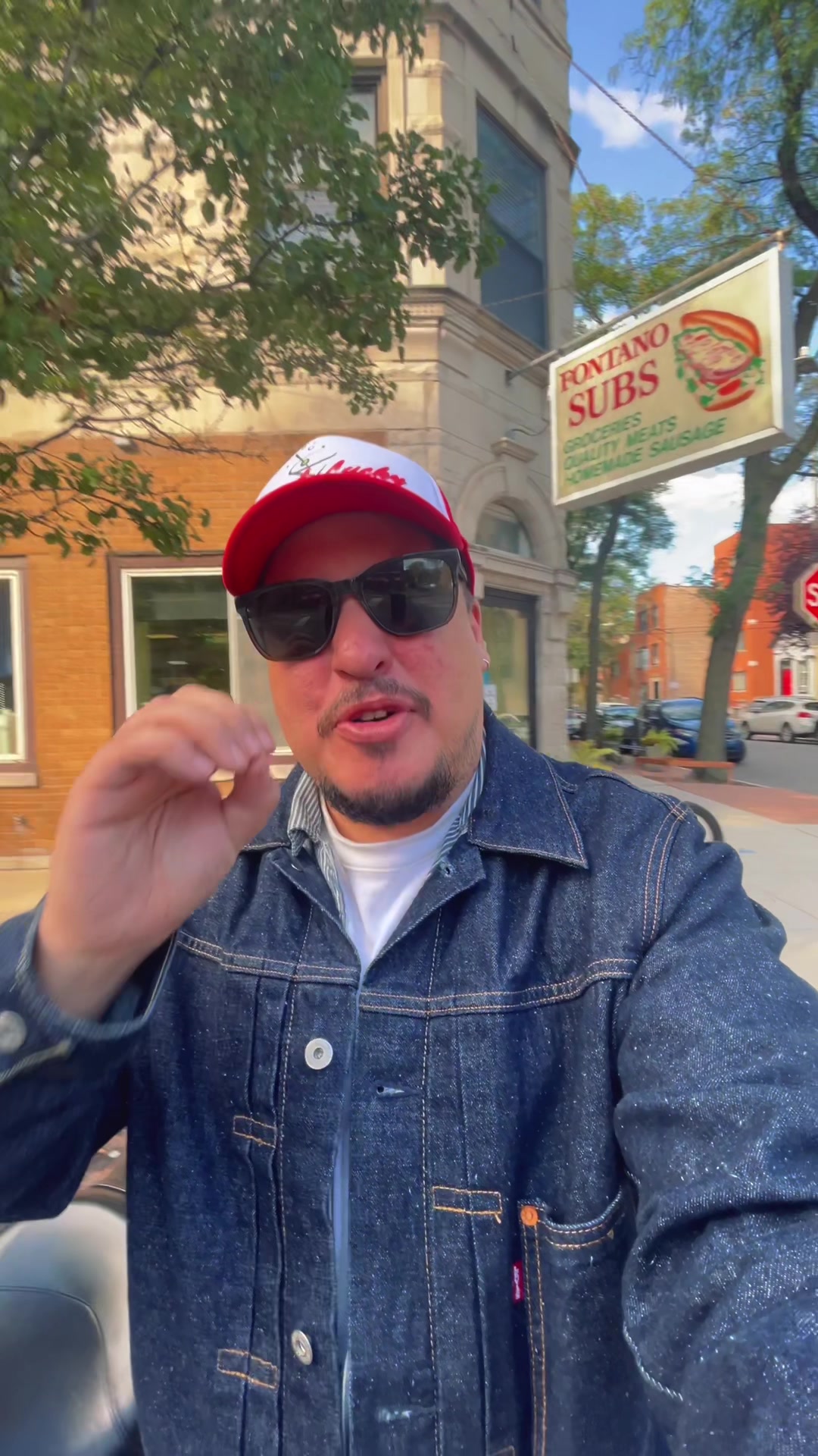 Chicago’s best Italian subs: 

#edeats x Fontano’s Subs 🍞🇮🇹 Little Italy classic, tucked deli in the back. Neighborhood gem since 1960. Is this the best Italian sub in Chicago? 

Had the Blockbuster Italian sub  and the Meatball Sub- winner goes to the Meatball. 🏆 Pro tip: don’t skip the soup of the day.

#chicago #italiandeli #gabagool #italiansub #chicagofood #chicagotravel #foodiefinds 