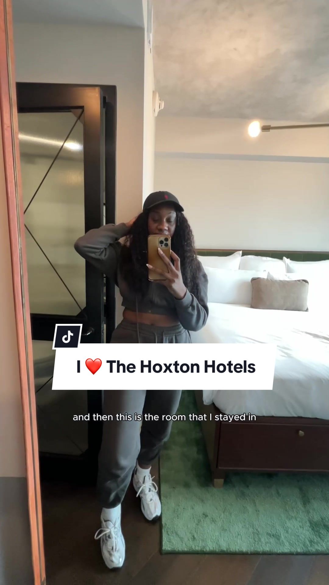 Love @The Hoxton Hotel!! #hotels #hotelroom #blackcreators #blacktravel 