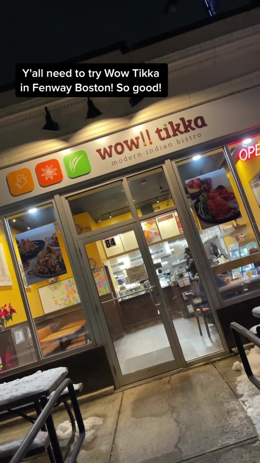 y'all Wow Tikka in Fenway Boston is so good! It is a fast casual restaurant :) #wowtikka #indianfood #desifood #boston #bostonfoodies #bostonfoodie #bostonfoodgram #desifood #indian #desitiktok #desigirl #bostonindianfood #fenway #bostontiktok #bostoninfluencer #desiinfluencer #indiangirl #browngirl #browntiktok #massachusetts #massachusettsfood #bostonindian #brownfood #food #foodie