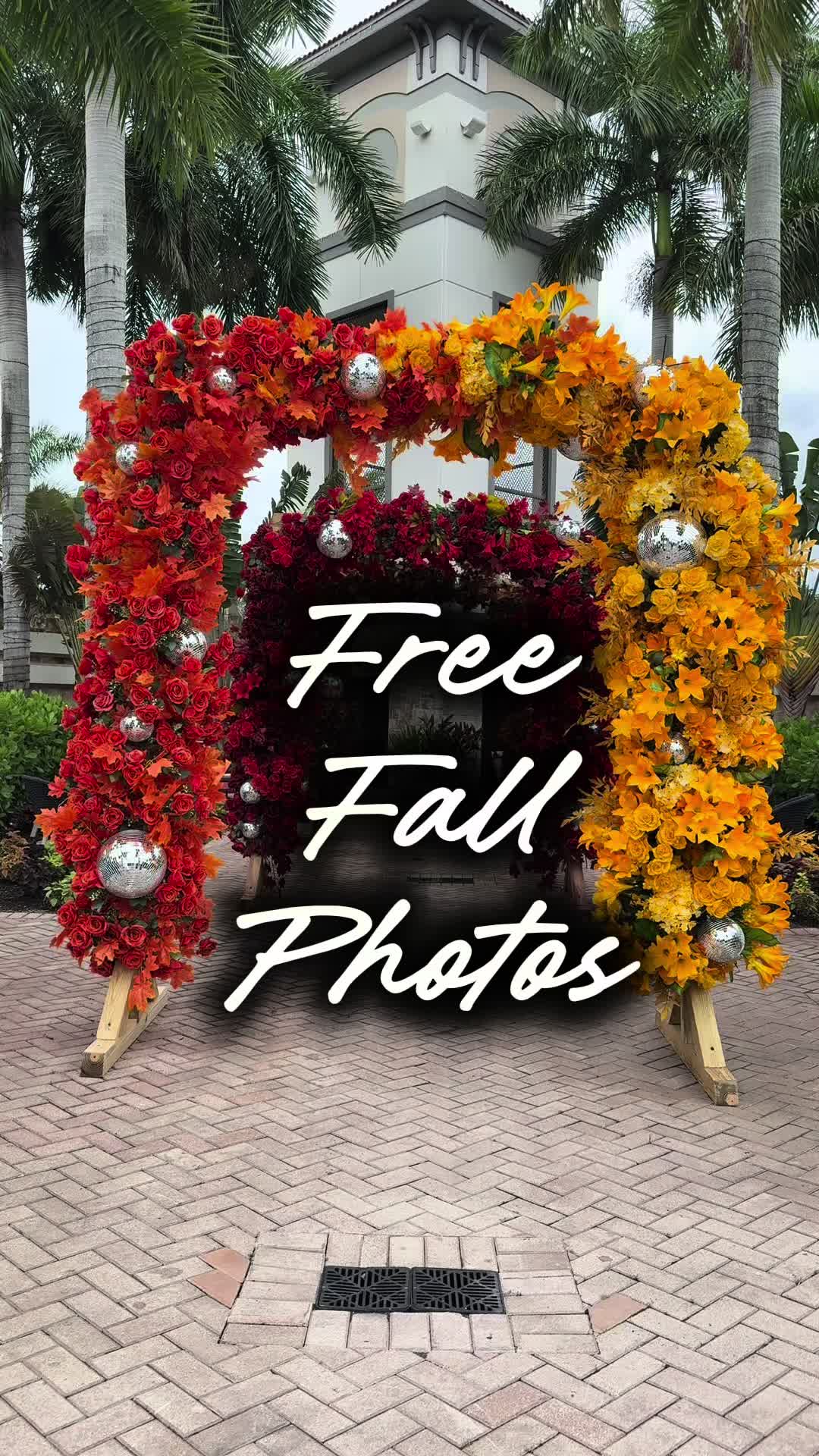 Pumpkin lattes, sweater weather… and yes, fall vibes right here in South Florida! 🍂 The Shops at Pembroke Gardens has the cutest fall photo spot…perfect whether you’re flying solo or bringing the whole crew. You’ll find it tucked between Brio & Brimstone. Stop by, snap a pic, and tag me so I can see your fall pics! ✨📸 #fallaesthetic #pembrokegardens #photoop #thingstodobroward #browardcounty 